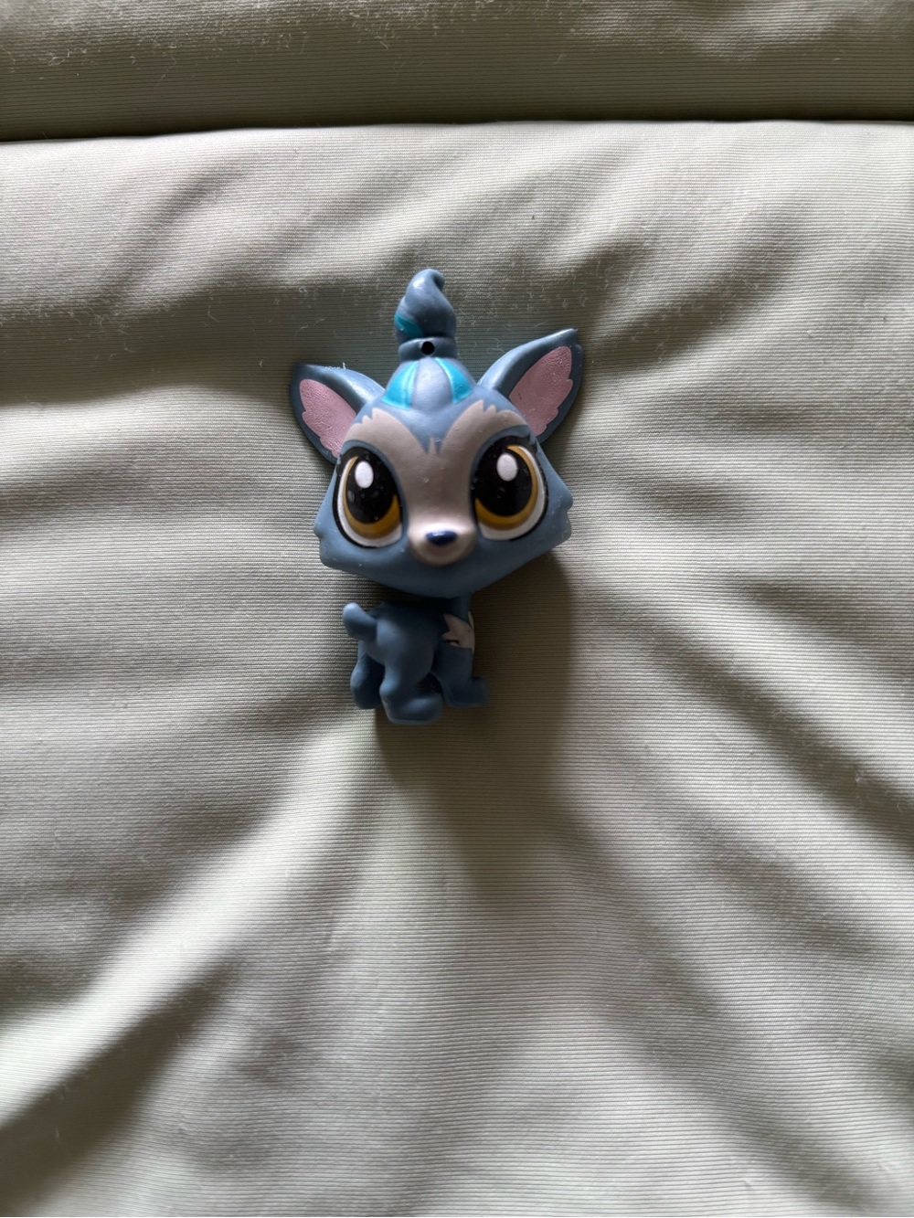 Littlest Pet Shop Blue and Pink Fox Figure